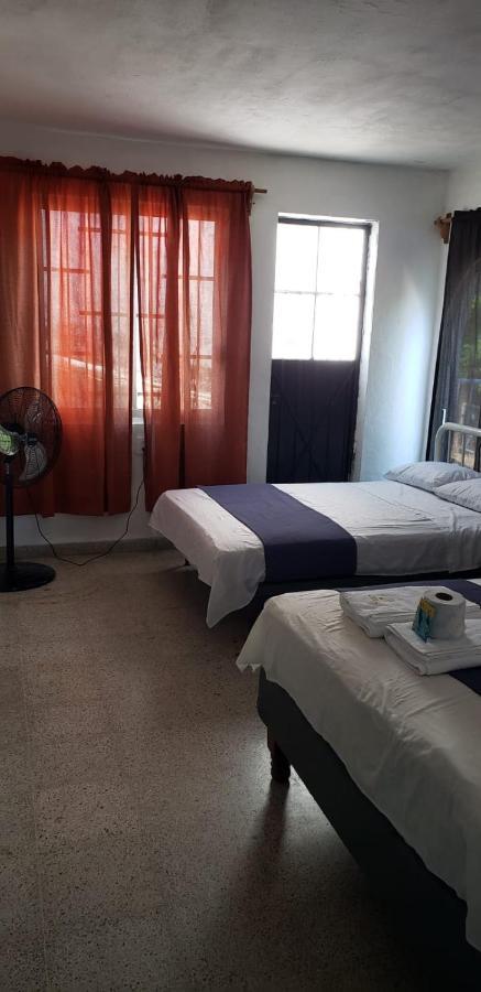 Casa Costa Brava Hotel Акапулко Екстериор снимка